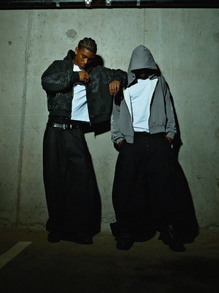 BLACK SKULL ZIP UP