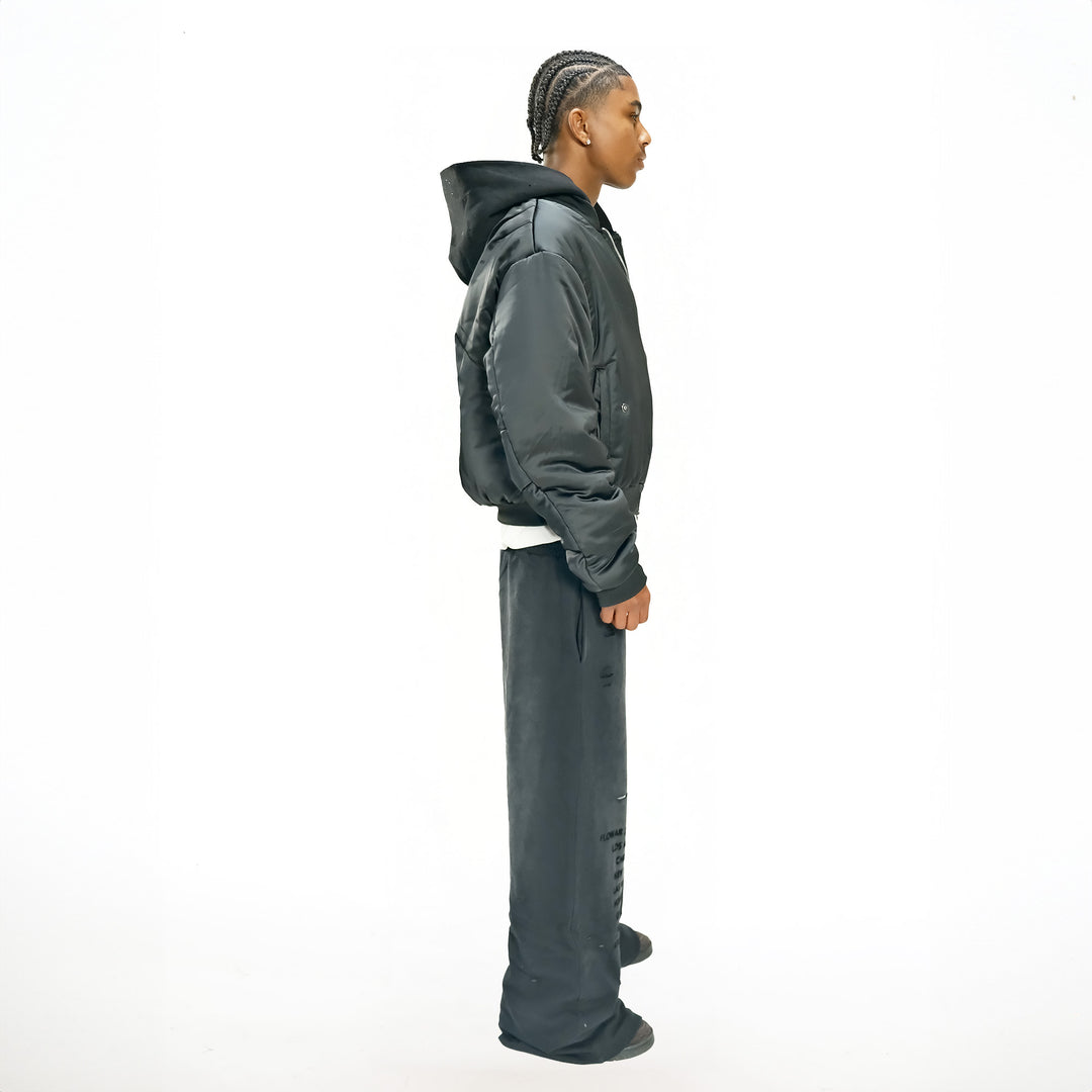 WORLD TOUR SWEATS