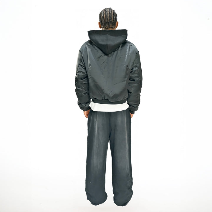WORLD TOUR SWEATS