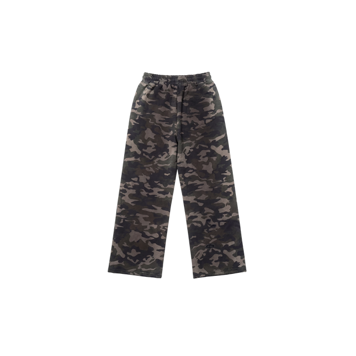 SCARCITY CAMO SWEATS