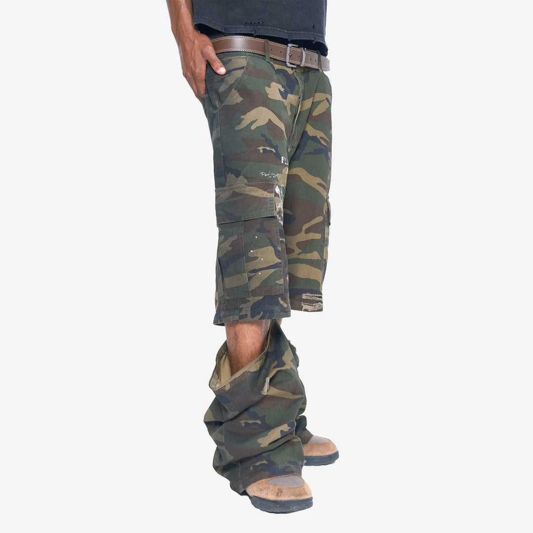 SLIT CAMO CARGOS