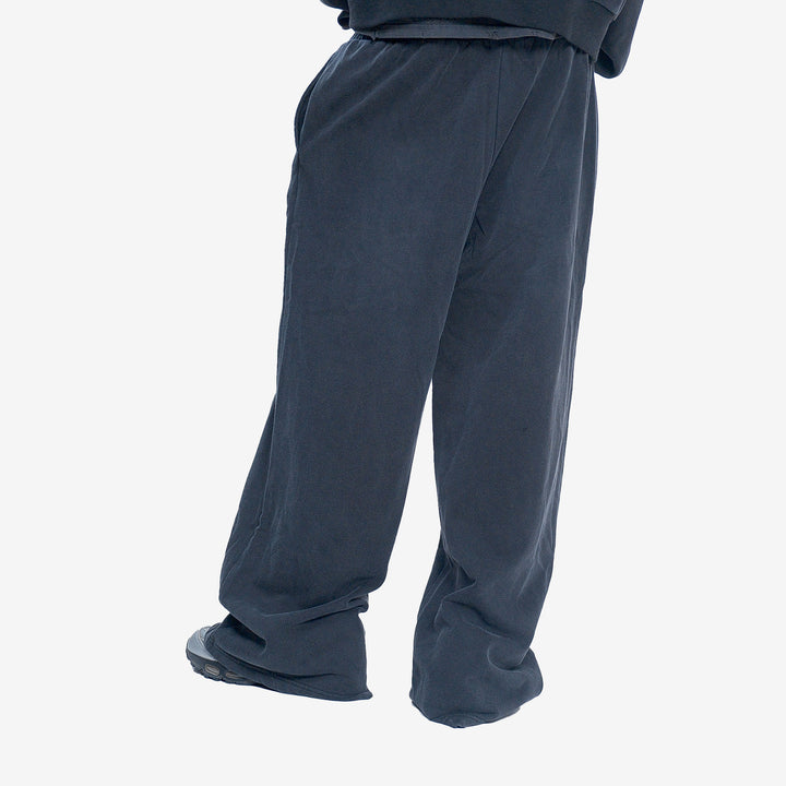 MIDNIGHT SWEATS