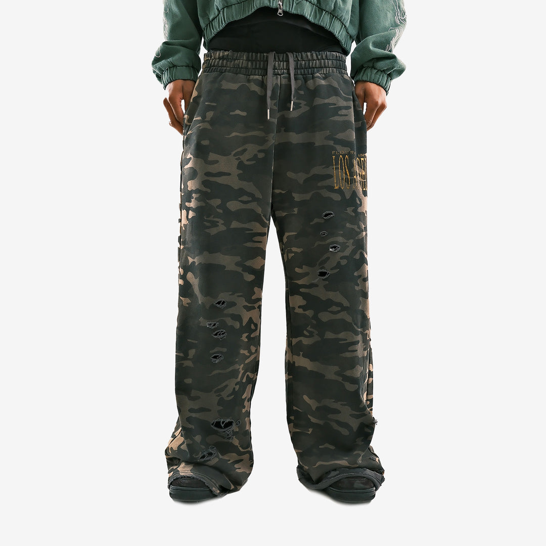 SCARCITY CAMO SWEATS