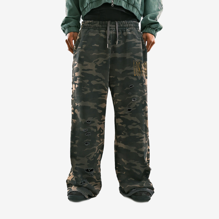 SCARCITY CAMO SWEATS