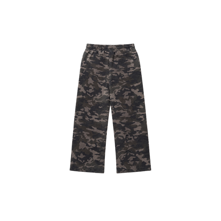 SCARCITY CAMO SWEATS