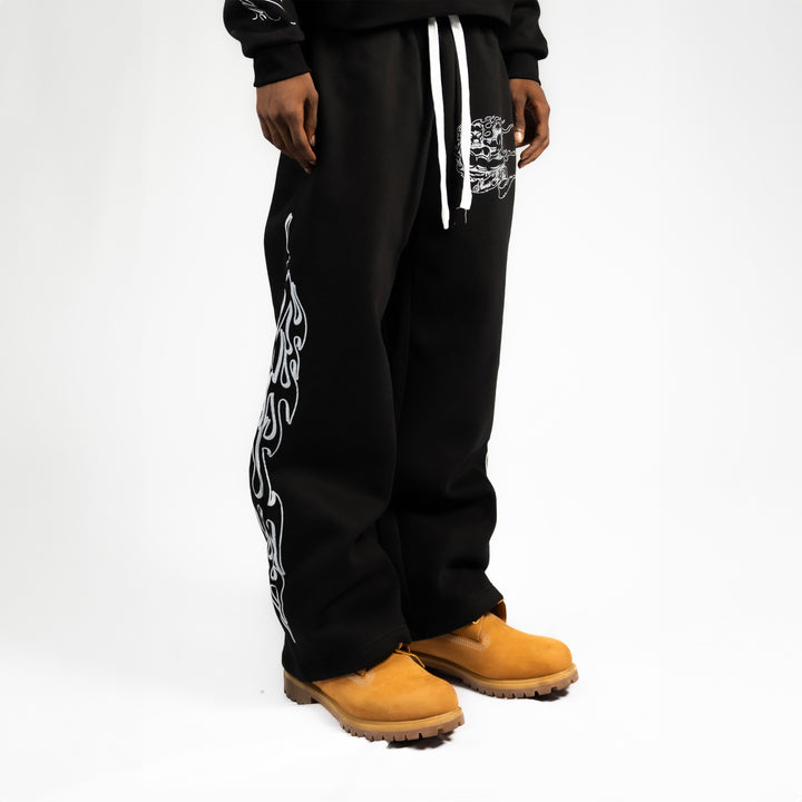 BULLDOG SWEATS