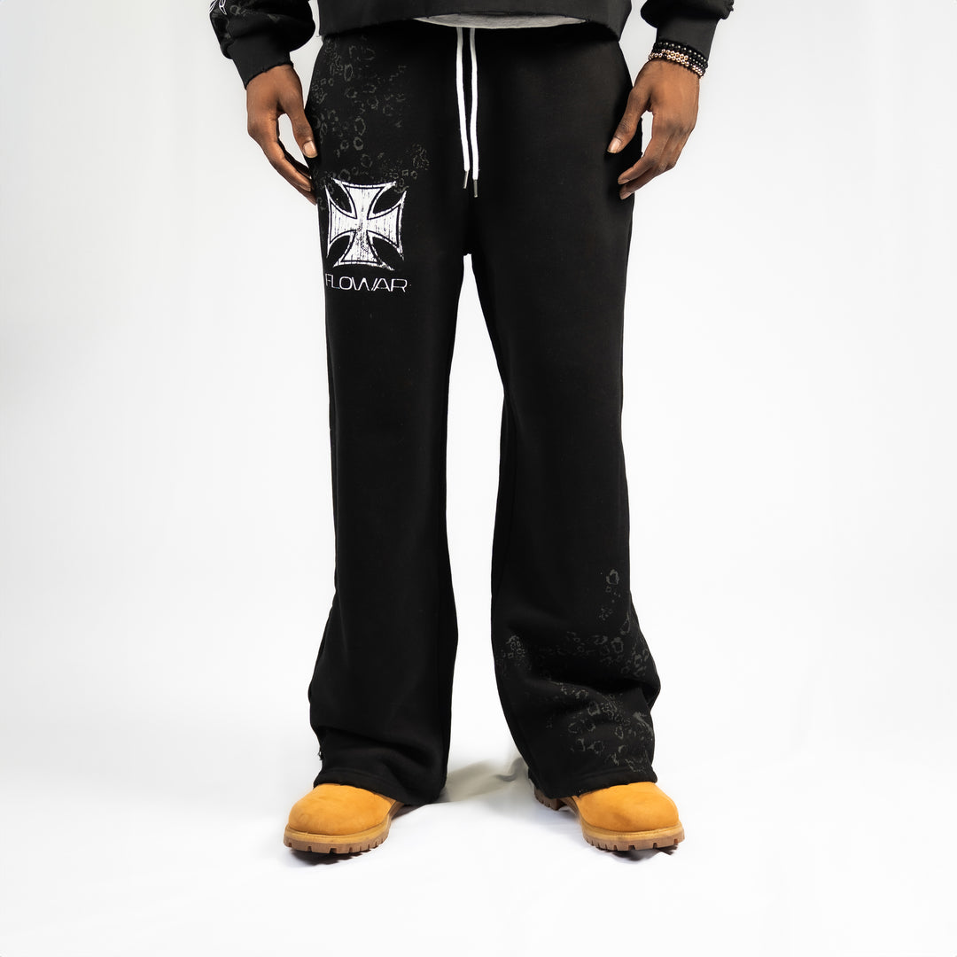 BLACK LEOPARD SWEATS